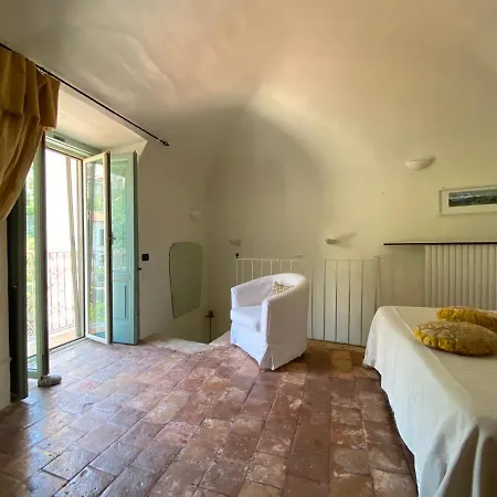 Bed & Breakfast Fisolare Romantica Per Due Capestrano