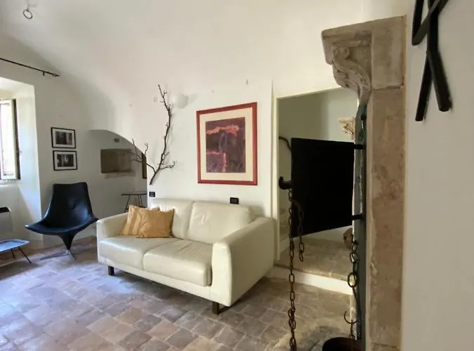 Fisolare Romantica Per Due 3* Capestrano